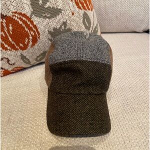 Women’s new with tags Scala fall/winter cap